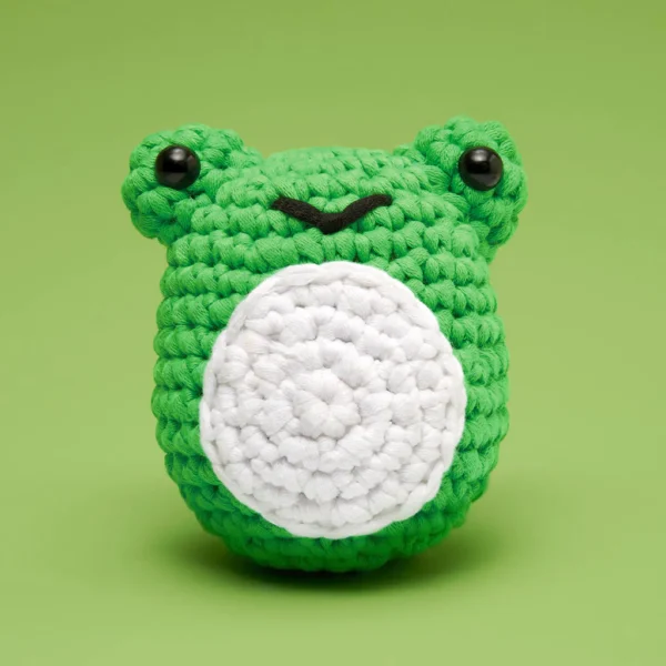 Henri the Frog Crochet Kit